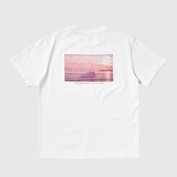 Uniqlo White Find Your Treasure - I Love You - Short-Sleeve T-Shirt (K-pop) - Picture 3 of 10